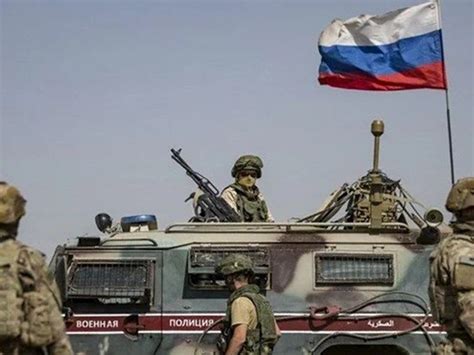 2 Rus komutana yakalama kararı Ukraynada sivil altyapıyı hedef aldılar